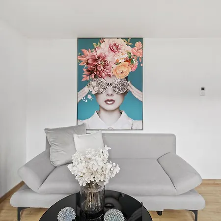 Modernes Apartment Ideal Fuer 4 Gaeste Donawitz Exterior photo